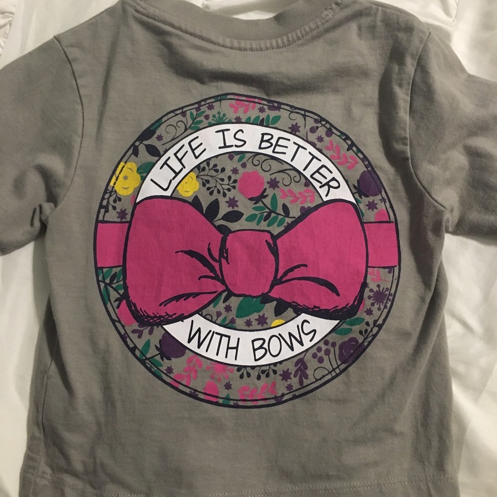 Ruffle butts tee